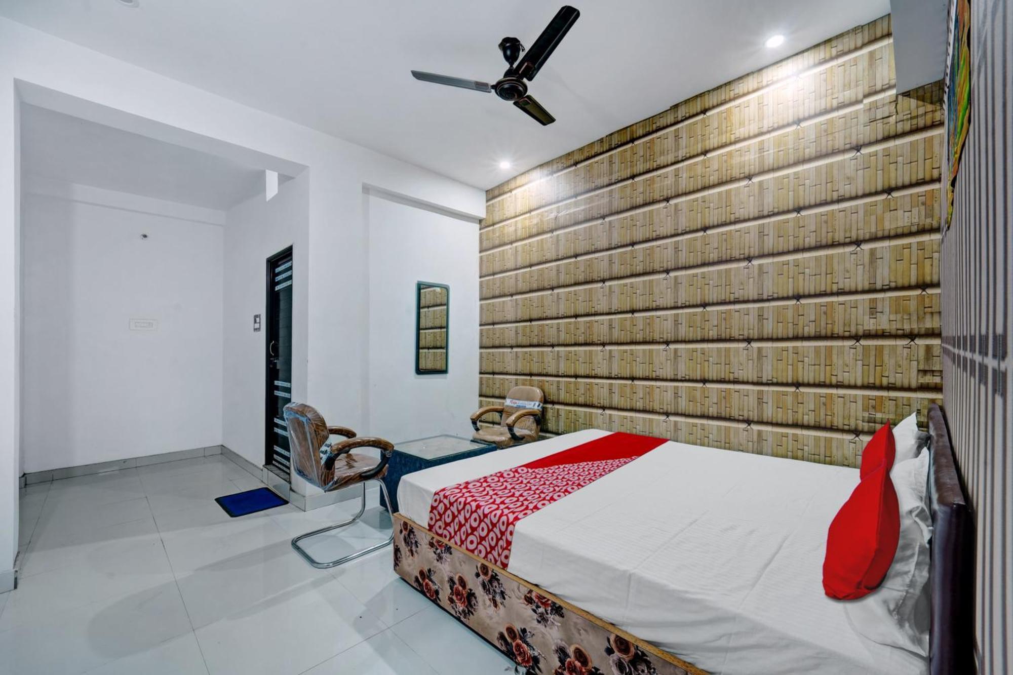 Hotel O Blue Gram Inn Патна Экстерьер фото